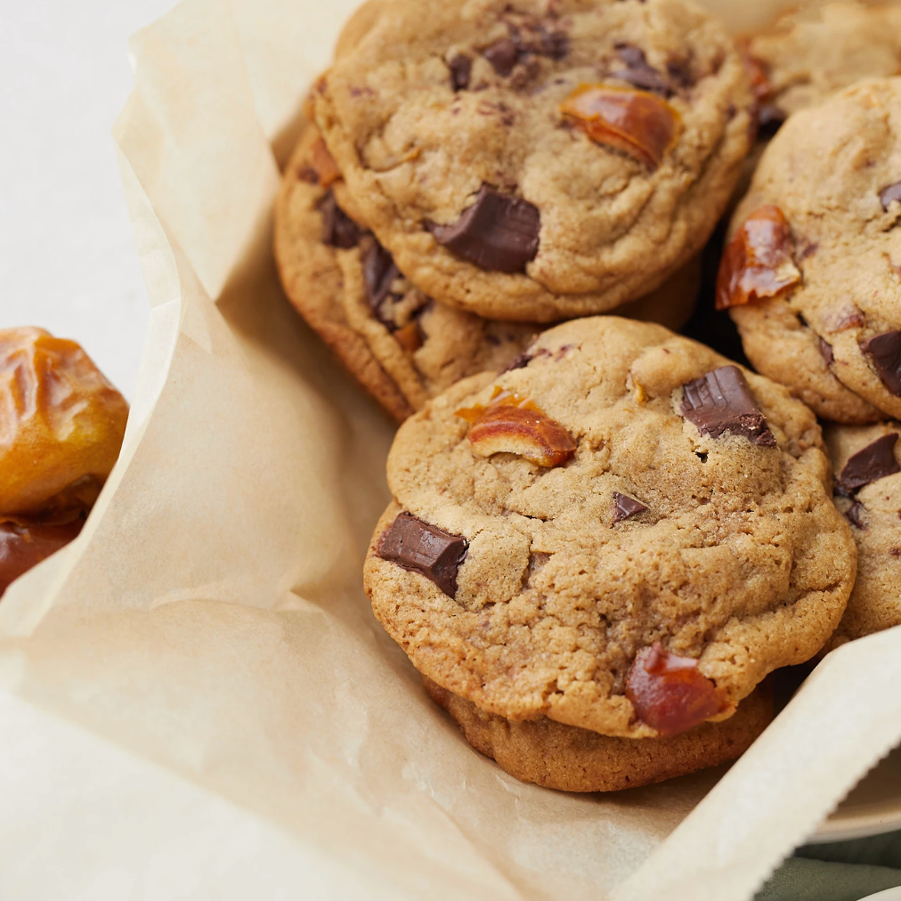 Dark Chocolate Date Cookie – chewy dessert with premium dates & chocolate UAE
